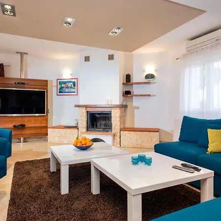 Luxury Fura On Hvar, Heated Pool Villa Brusje