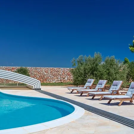 Luxury Fura On Hvar, Heated Pool